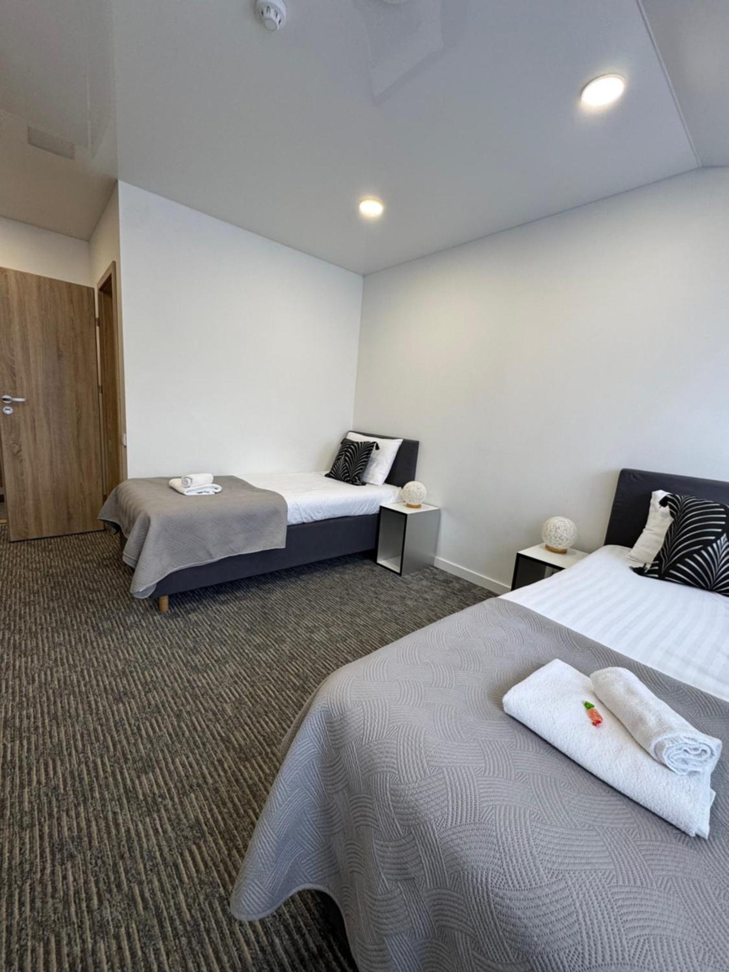 Grey Apartments "Easy Kaunas" מראה חיצוני תמונה